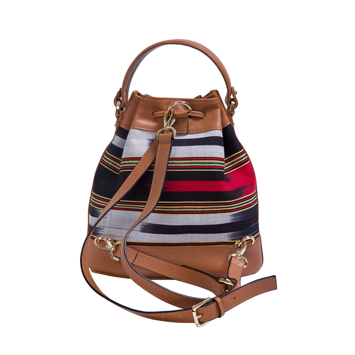 Kuz model. Handwoven fabric on the body and genuine leather detailings. Worn in three ways: hand, shoulder and backpack bag.